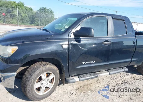 2007 Toyota Tundra Sr5 4.7L V8 z USA, uszkodzony, nr VIN 5TBBT54167S453314